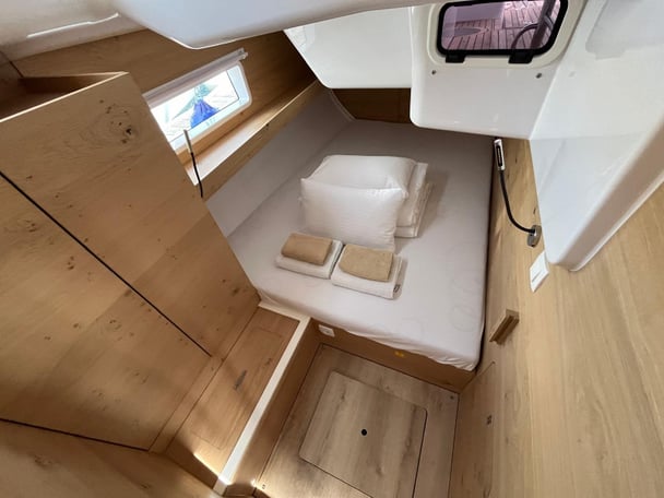 OLLIE new 2024 (air condition, cross-cut dacron sails)