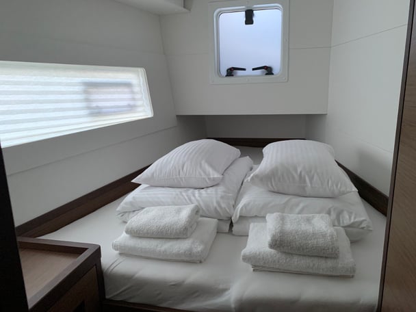 BYE BYE 2020 (air condition, generator)
