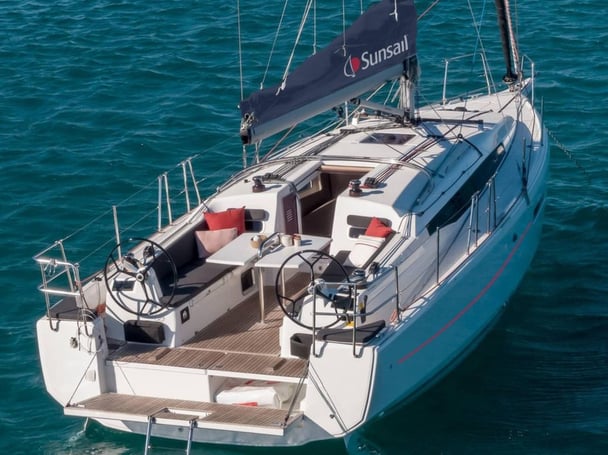 Sunsail 38.0 Premium