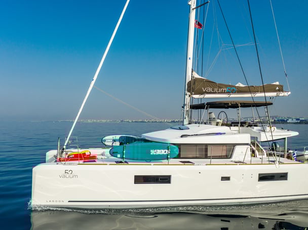 ELVIRA 52