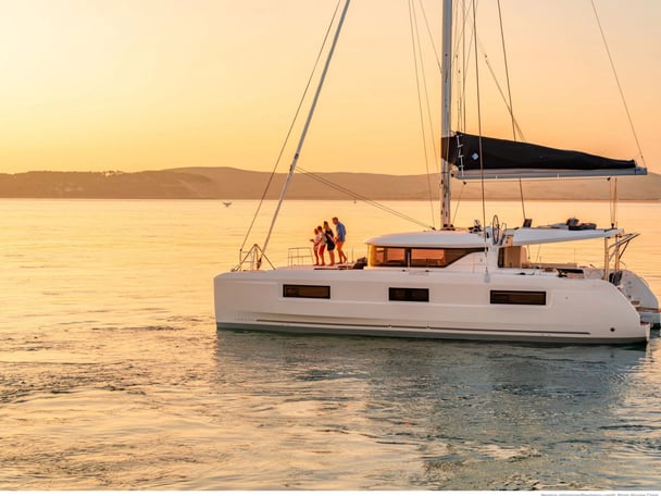 ACTIVE CRUISES