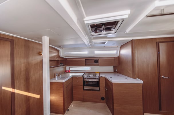 Miro 2022 ( Beneteau Oceanis 40.1 ft) 