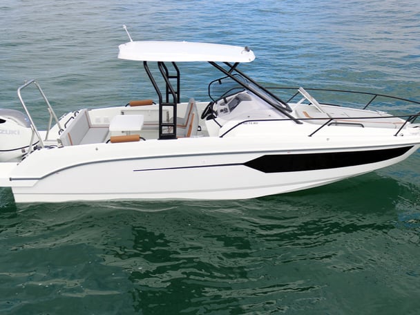 Beneteau 8