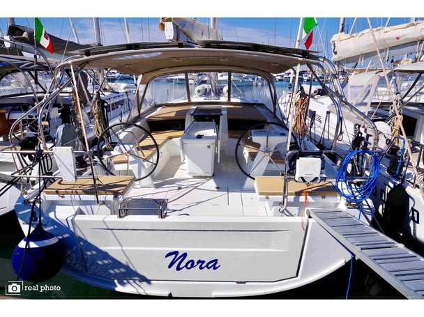 Nora  - Water maker, Solar Panel